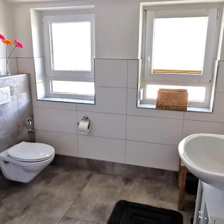 Bodensee Casa Di Donna * טטנאנג